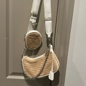 Amazing raffia cross body bag